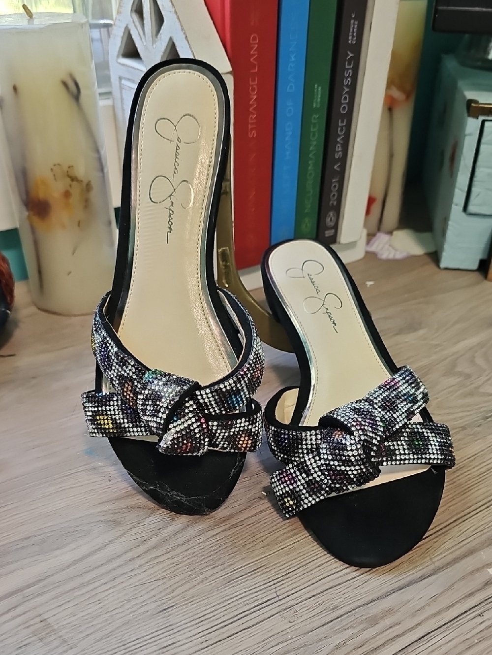 New Jessica Simpson Black Slide Mules with Multicolor Rhinestone Knot. Size 8
